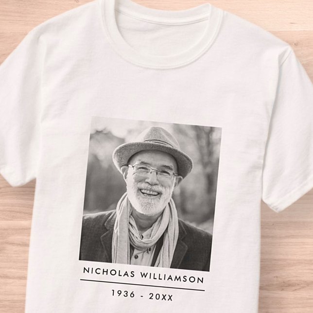 Camiseta Personalizado de memoria simple y moderna (Subido por el creador)