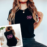 Camiseta Personalizado del partido Bachelorette de Camp Bac<br><div class="desc">Disfrute de un estilo con la camiseta del Personalizado del Camp Bach, de la fiesta "Bachelorette Party" de diseño rosado - una moda y un agregado de moda a su celebración montañosa. Esta camisa personalizado es más que solamente ropa; es un símbolo del último rastro antes del velo, lo que...</div>