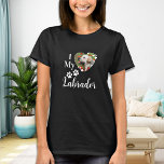 Camiseta Personalizado me encanta mi foto de perro Mascota<br><div class="desc">¡Lleva a tu mejor amigo contigo a donde vayas con esta camiseta de amante de los perros mascotas labradores personalizados! ¡Un deber para cada amante de los perros, mamá de los perros y papá de los perros! Una diversión que amo a mi perro, esta frase de la camisa "Amo a...</div>