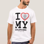 Camiseta Personalizado Me Encanta Mi Novia Foto Textos<br><div class="desc">Crea tu propia camiseta de texto de fotos de I Love My Girlfriend con esta plantilla moderna y divertida de camisa que presenta una fresca foto de una sarta de sardinas y una foto de novia en un enorme corazón rojo. Añade tu propia foto, tu nombre o cualquier texto personalizado....</div>