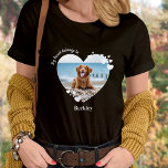 Camiseta Personalizado Mi Corazón Pertenece A La Foto Masco<br><div class="desc">¡Lleva a tu mejor amigo contigo a cualquier parte que vayas con esta camiseta de amante de los perros mascotas personalizados! ¡Un deber para cada amante de los perros, mamá de los perros y papá de los perros! Un giro divertido en I Love My Dog (Amo a mi perro), esta...</div>