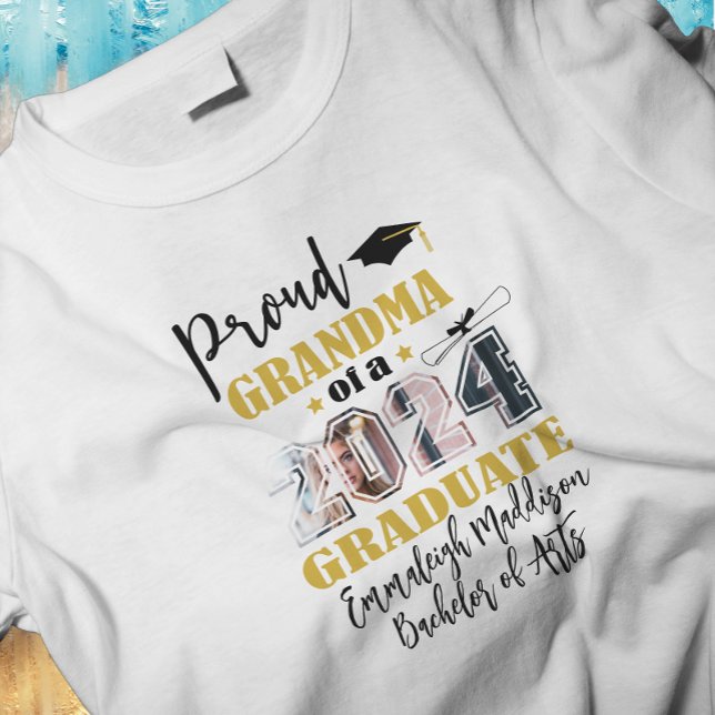 Camiseta Personalizado Orgullosa foto de graduado 2024 (Subido por el creador)