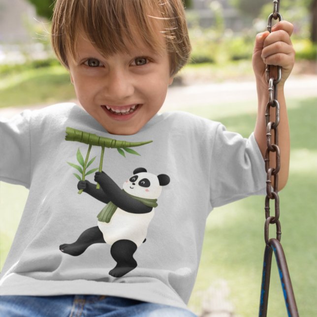 Camiseta Personalizado Panda - Panda lúdico con bambú (Subido por el creador)
