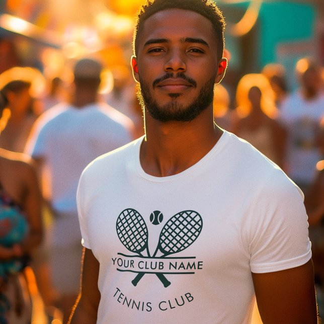 Camiseta Personalizado Swag de tu equipo de tenis club (Lawn Tennis Club Members Swag T-Shirt with Green Logo for Men)