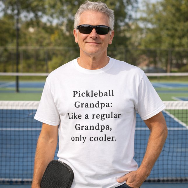 Camiseta Personalizado Textos Gracioso Abuelo Pickleball (Pickleball Grandpa - Funny and cool shirt. Modern. Look great on the court.)