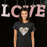 Camiseta Personalizado Uno De Un Corazón De Fotografía De T<br><div class="desc">Personalizado Personalizado Uno de un tipo de camisetas de corazón fotográfico de Ricaso - Diseño de plantillas de fotos de corazón de amor .. simplemente añada tu propia foto a esta gran camiseta personalizado .. fácil de personalizar .. plantillas de fotos de personalizable le suenen a ella y a ellos...</div>