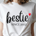 Camiseta Personalized Besties shirt BFF<br><div class="desc">Personalized Besties Hoodie, BFF Date Shirt, Best Friend Gift, Besties Hoodie, Best Friend Shirt, and Birthday Gift are all thoughtful tokens of friendship, each carrying its own sentiment and meaning. Whether it's a cozy hoodie bearing a custom touch to celebrate the unique bond between best friends or a stylish shirt...</div>