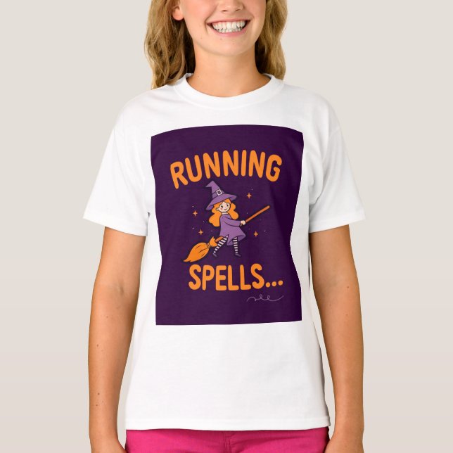 Camiseta Personalized Cute Witch Running Spells  (Anverso)