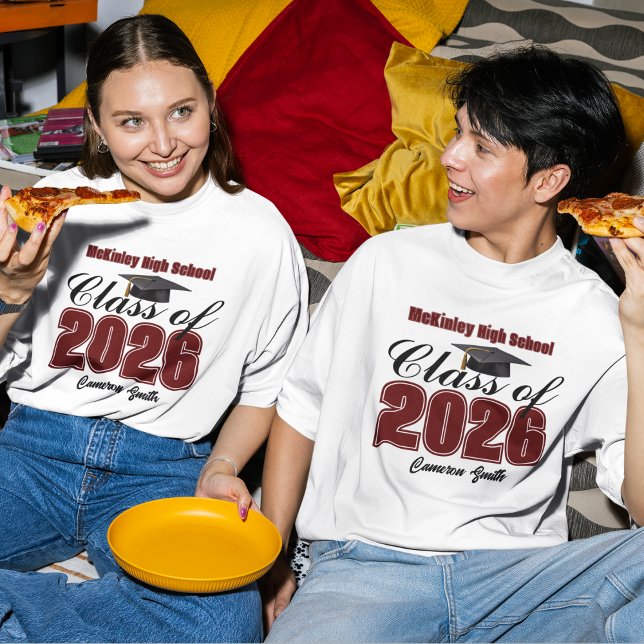 Camiseta Personalized Maroon Class of 2026 Graduation (Subido por el creador)