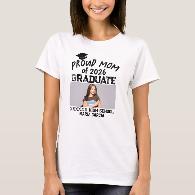 Camiseta Personalized Proud Mom Of Graduate T-Shirt (Anverso)