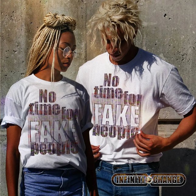 Camiseta PERSONAS FALSAS | Grunge | Pasteles | Relacionados (Subido por el creador)