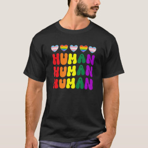 Camiseta Personas LGBT con arcoiris y corazón de bandera tr