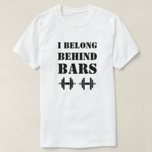 Camiseta PERTENEZCO DETRÁS DE BARROTES divertida frase de e