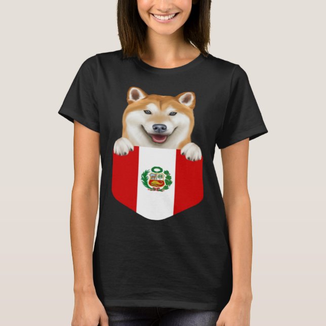 Camiseta Peru Flag Shiba Inu Dog In Pocket (Anverso)