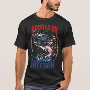 Camiseta Pesca enganchada con patriota pescador de la liber