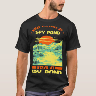 Camiseta Pescado en bote Camping Lake Vacation Spy Pond