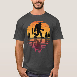 Camiseta Pescador De Pie Grande Funny Sasquatch Y Fish Suns