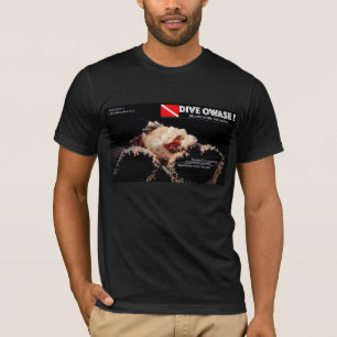 Camiseta Pez escorpión sobre la esponja