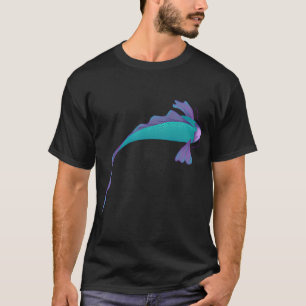 Camiseta Pez Koi violeta y azul cielo con detalles