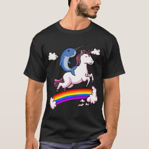 Camiseta Pez Narval Montando Unicornio