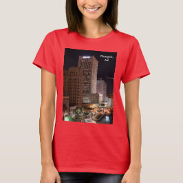 Camiseta Phoenix Arizona en los rascacielos nocturnos Mujer