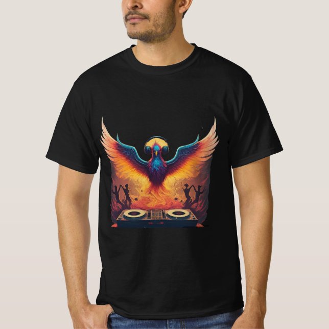 Camiseta Phoenix Beats: enciende tu estilo con un DJ furios (Anverso)