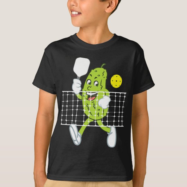 Camiseta Pickle Jugando Pickleball - Divertido Paddle (Anverso)