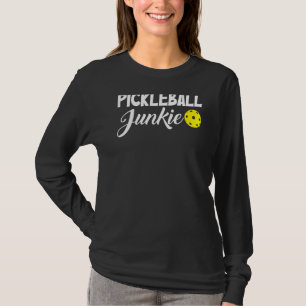 Camiseta Pickleball Junkie Pickleball dice deporte de bolas