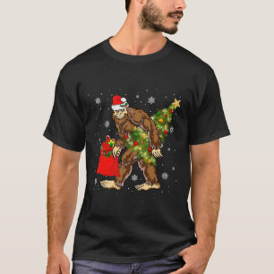 Camiseta Pie grande con árbol de navidad Sasquatch Creyente