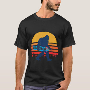 Camiseta Pie Grande con Longboard - Patinaje en monopatín