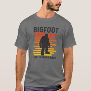 Camiseta Pie grande es mi bebida Buddy Retro Sasquatch