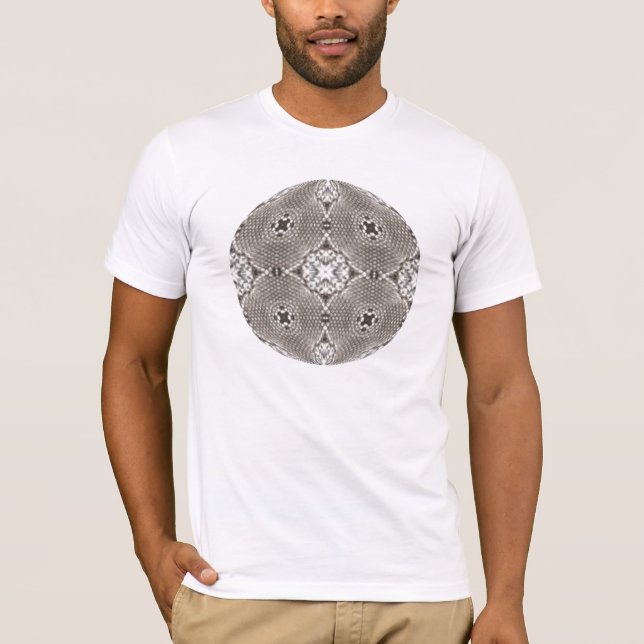 Camiseta piel de serpiente gris que mira la bola (Anverso)