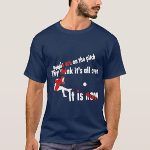 Camiseta ¡Piensan que ya ha terminado!
