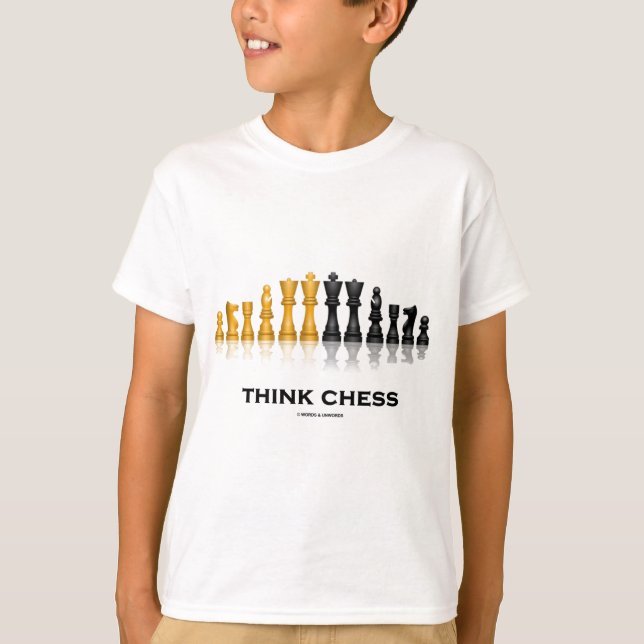 Camiseta Piense el ajedrez (el juego de ajedrez) (Anverso)