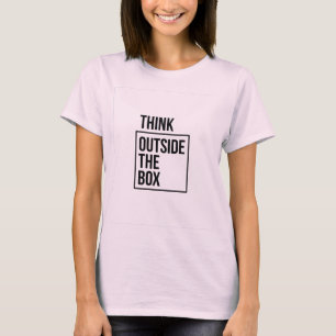 Camiseta Piense fuera de la caja tipografía inspiradora