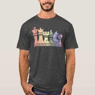 Camiseta Piezas de ajedrez retro angustiadas en fila arco i