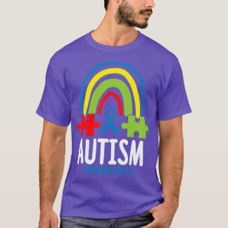Camiseta Piezas del rompecabezas del arcoiris en el mes de 