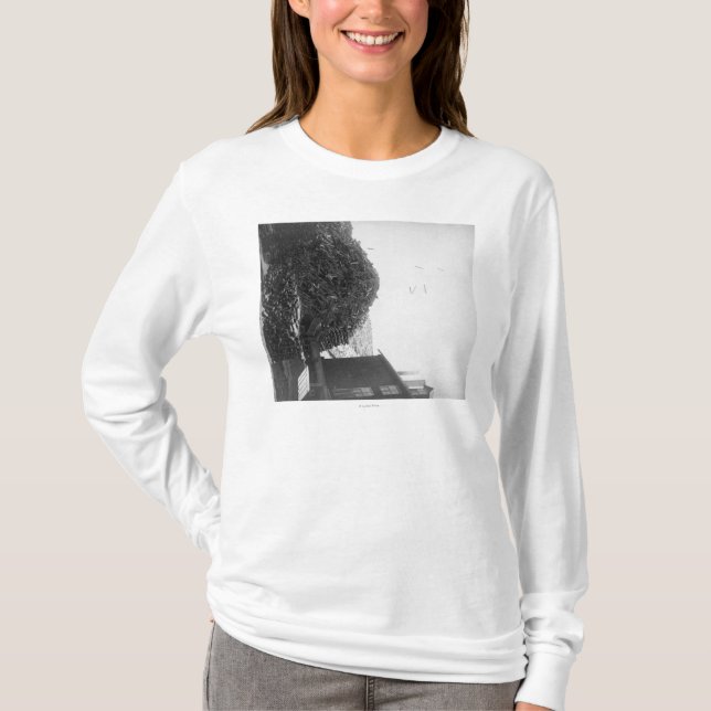 Camiseta Pila de la madera de construcción fuera de la (Anverso)