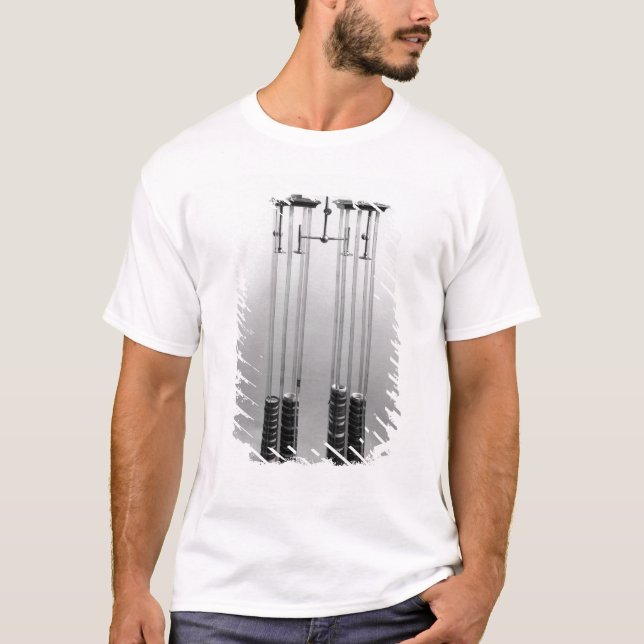 Camiseta Pila voltáica hecha para Jacques Alejandro Charles (Anverso)