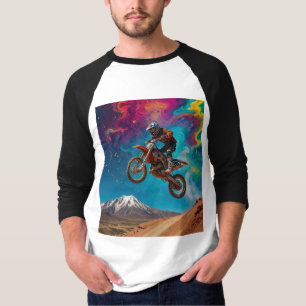 Camiseta Piloto de Motocross en Pendiente de Montaña