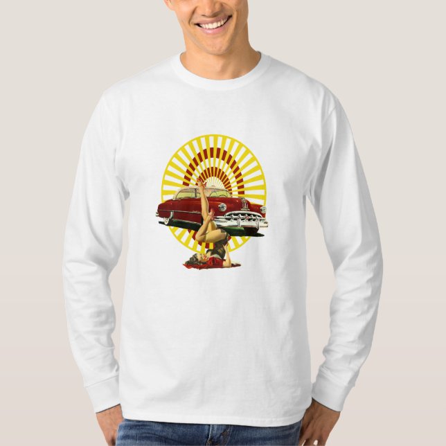 Camiseta Pin de coche de carreras encima del chica (Anverso)