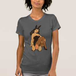 Camiseta Pin-Up de Pascua - Chica de conejito sensual con C