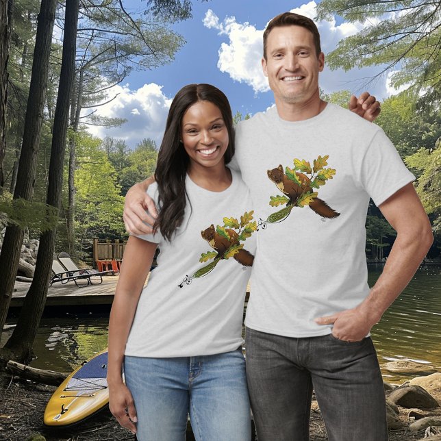 Camiseta Pine Marten Autumn Leaves (Subido por el creador)
