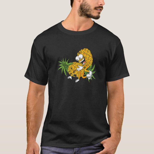 Camiseta Pineapple Swinger Couple  Upside Down Swinging Lif (Anverso)