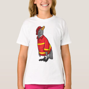 Camiseta Pingüino como bombero con casco