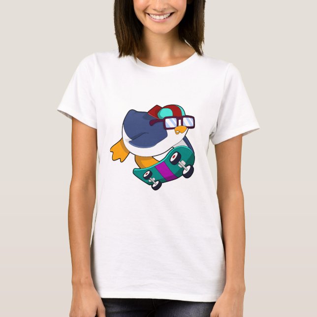 Camiseta Pingüino como patinador con patineta (Anverso)