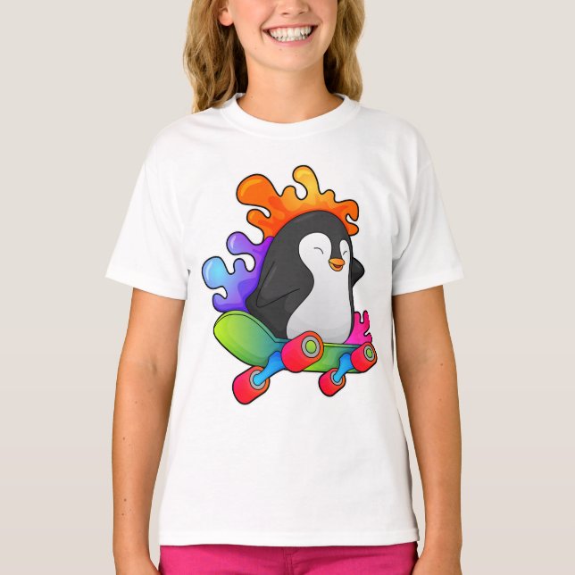 Camiseta Pingüino como patinador con patineta (Anverso)