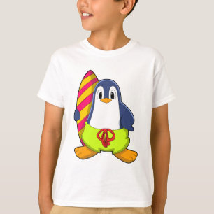 Camiseta Pingüino como surfista con tabla de surf