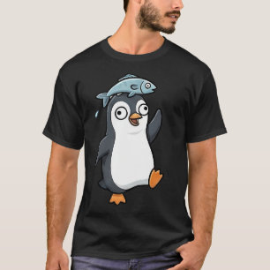 Camiseta Pingüino de dibujos animados divertido con pez en