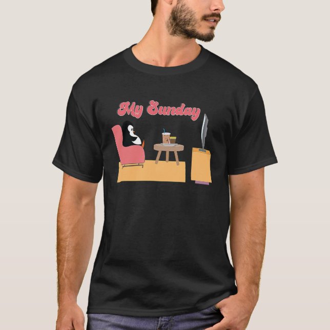 Camiseta Pingüino en el sofá Mi domingo (Anverso)